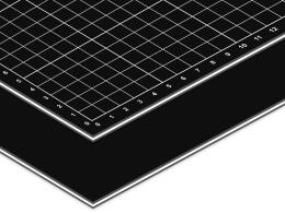 Schwarze Schneidematte mit Raster