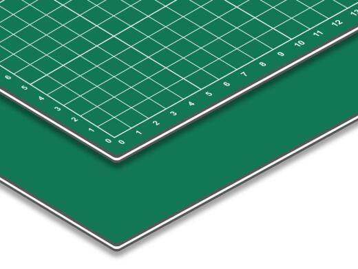 gr&uuml;n / gr&uuml;n